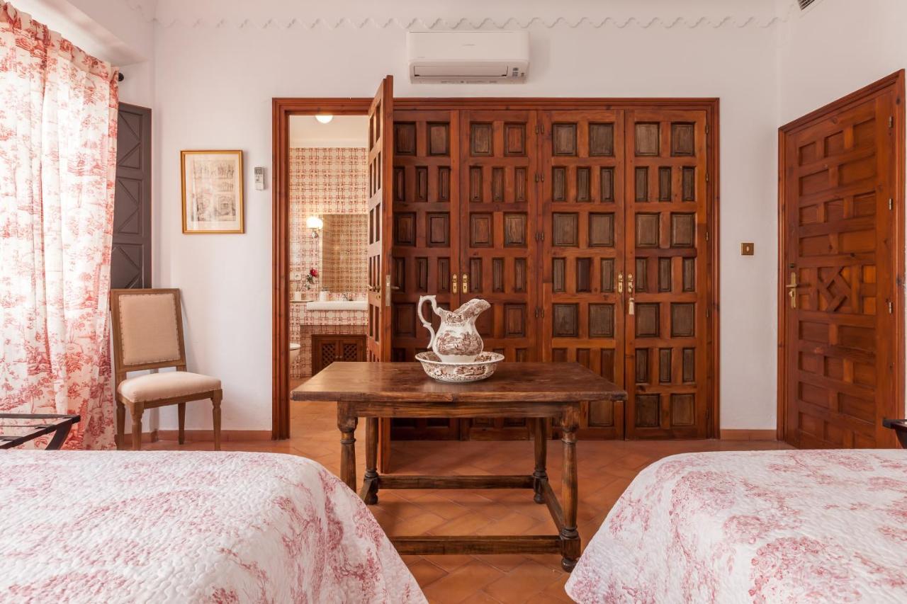 Villa Elvira, Exclusive Pool And Gardens In The Heart Of Sevilla Экстерьер фото